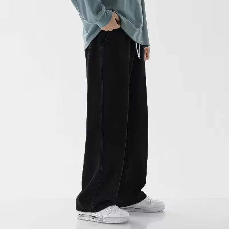 Men's Wide-Leg Jeans